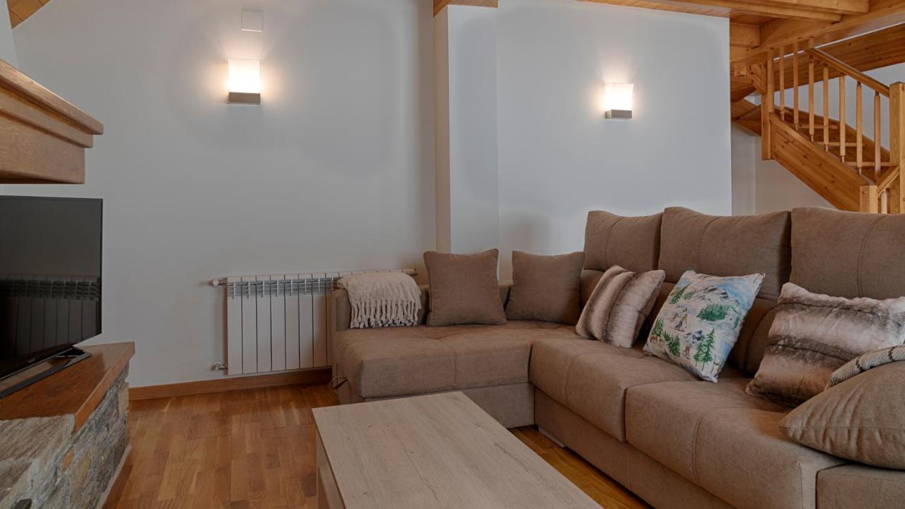 Saplan Real Estate Laujo Apartment Bossòst Exterior photo
